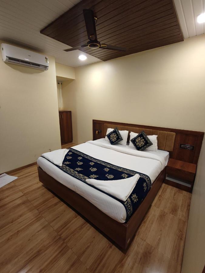 Hotel Starlit Navi Mumbai Exterior foto